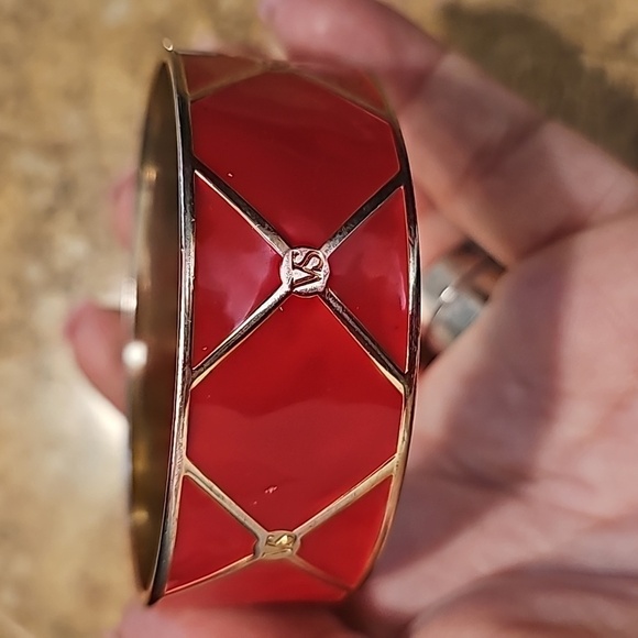 Victoria’s Secret Magenta Pink & Gold Bangle - Picture 3 of 10